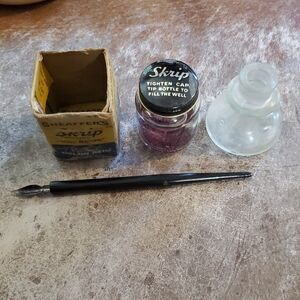 Vintage Black Fountain Pen with Ink Set